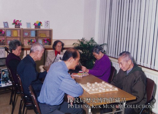 1986年历史里程碑的第3张照片