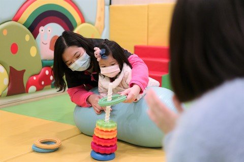 (Chinese Only)現時3歲的芊熙活潑可愛，經過2年多的早期訓練後，其發展與同齡孩子相若