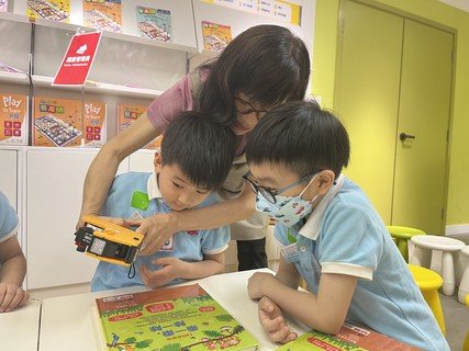 ＂LITTLE STORE MANAGER＂ EXPLORATION ACTIVITY