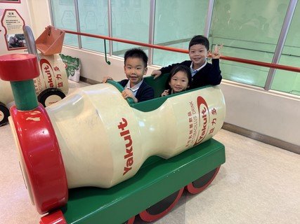 2024.10.24 Visit to Hong Kong Yakult Co Ltd.