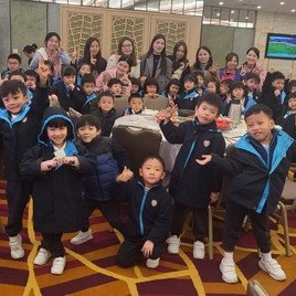 今日老師帶我哋去慈雲山中心茶樓飲茶～